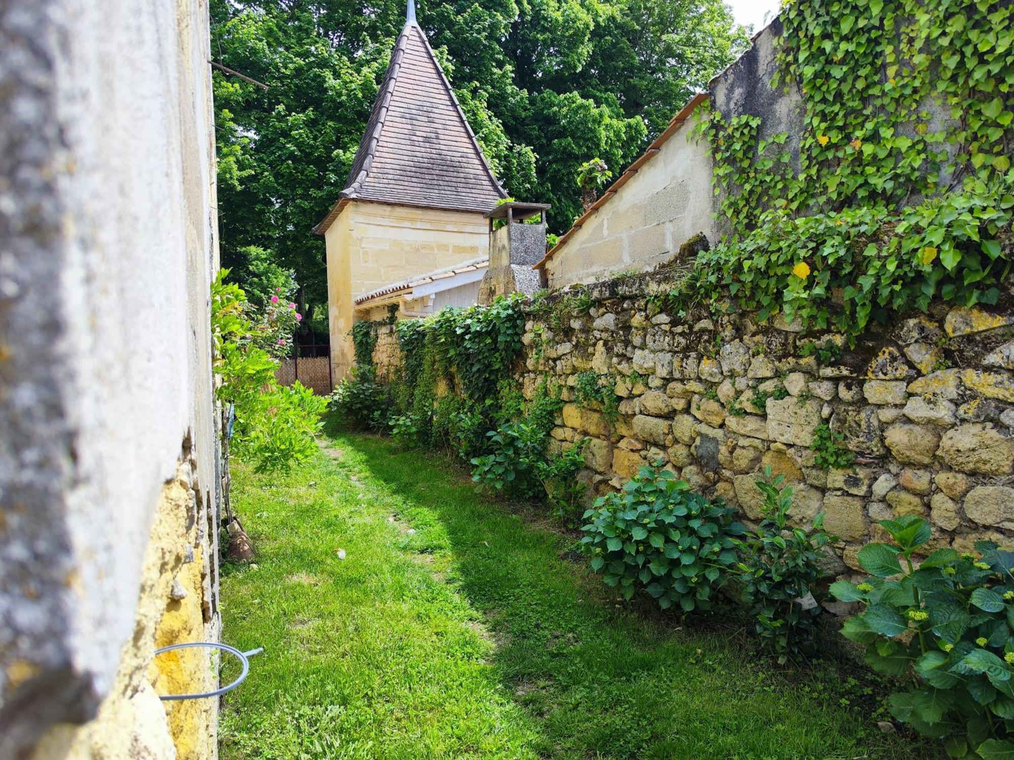 Jolie Villa Avec Piscine Dans Le St Emilionnais Sainte-Terre Εξωτερικό φωτογραφία